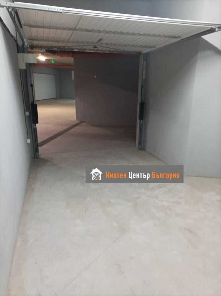 Продава се Гараж / Паркомясто в София, Студентски град - 28 кв.м за 2054 €/кв.м - Снимка #1
