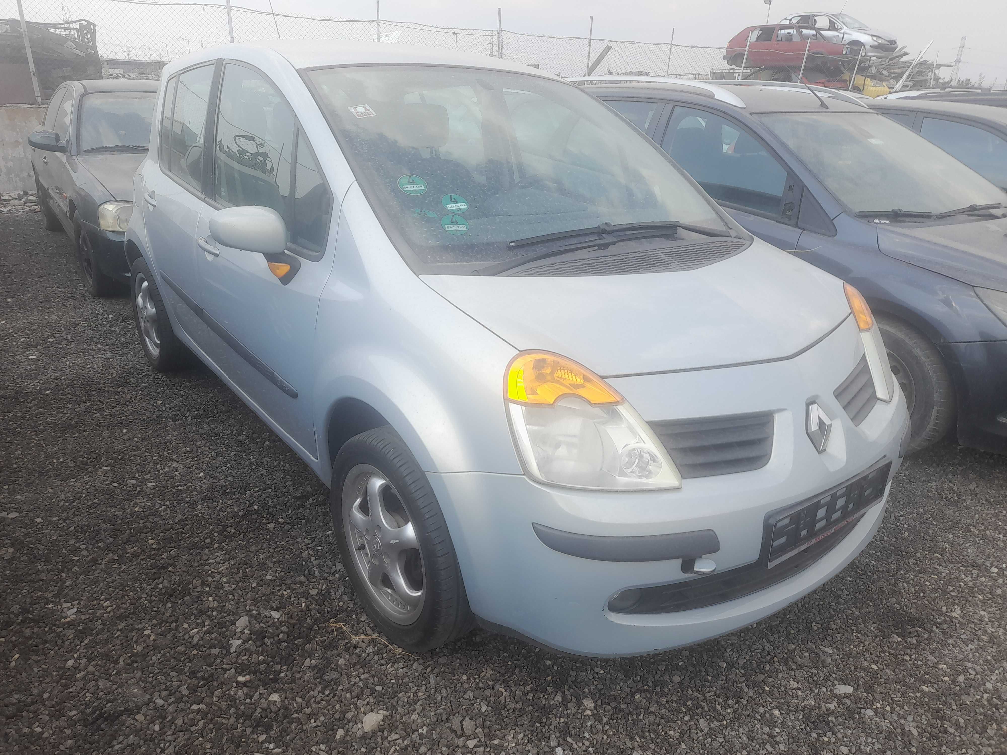 На части! Renault Modus 1.6 16v