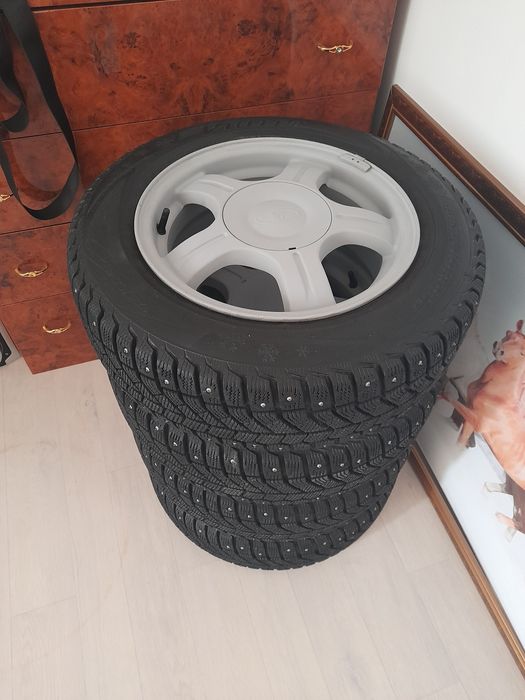 Шипованная резина R14