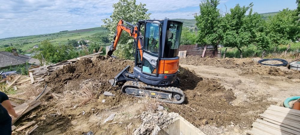 Excavator, miniexcavator,