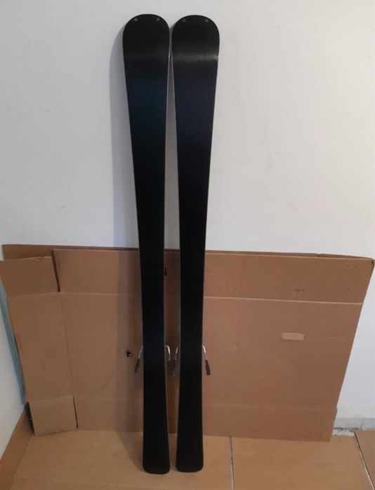 Schiuri FreeRide/FreeStyle All Mountain twin-tip Nordica 164cm