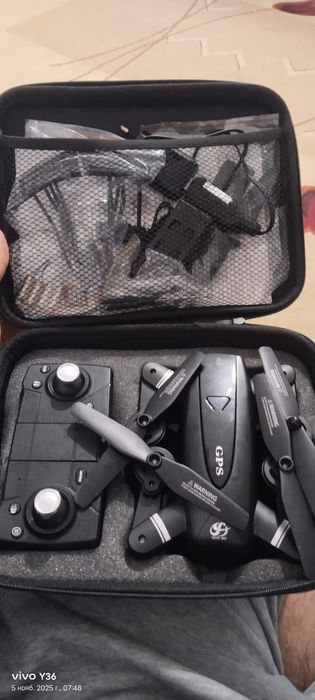 Дрон квадрокоптер продам