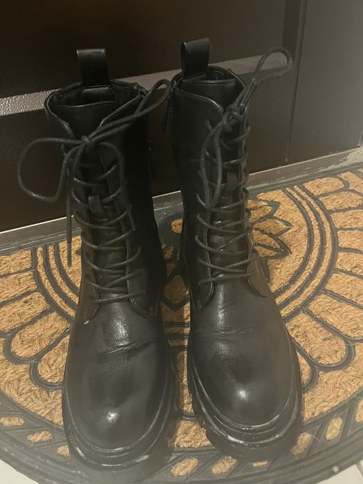 Дамски зимни боти