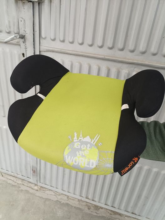 Продавам детско столче за кола"Lorelli" от 15 до 36 кг