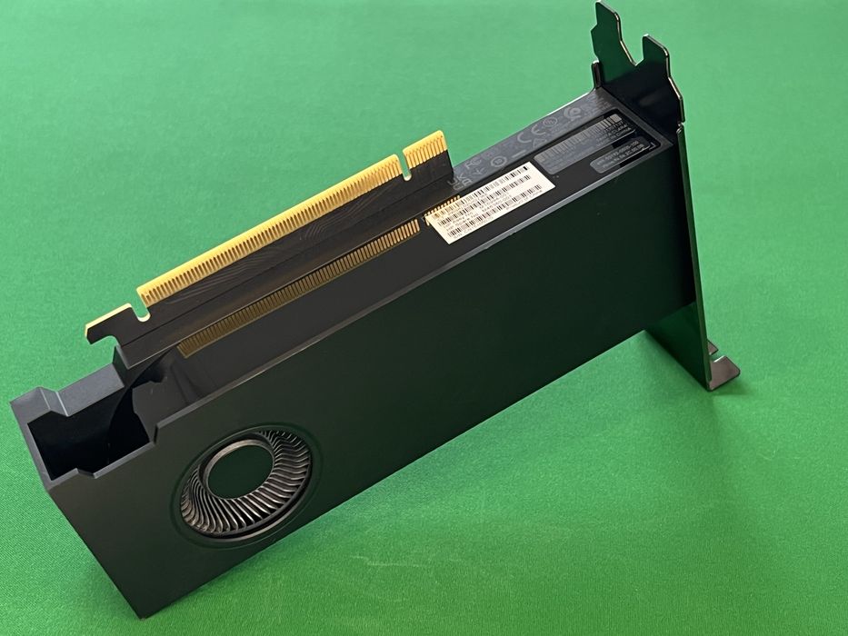 Placa video GeForce RTX A2000 12gb