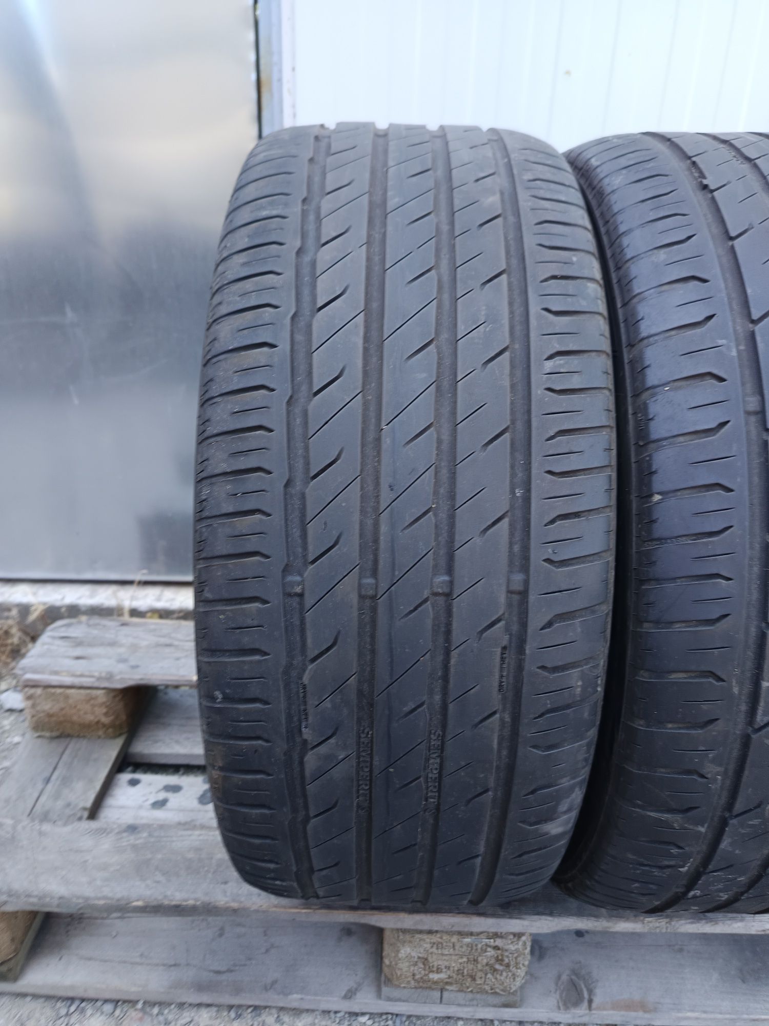 245 45 R 19 SEMPERIT Дот1323