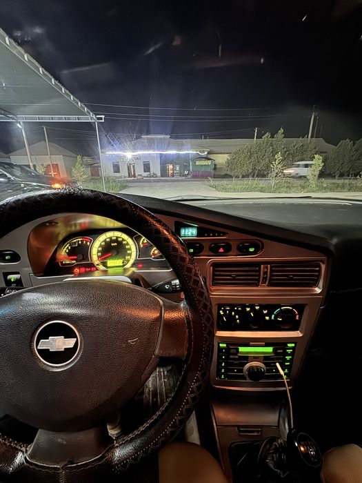 Nexia 2     1,6 motor      2016 yil     lyuks sotiladi !!!