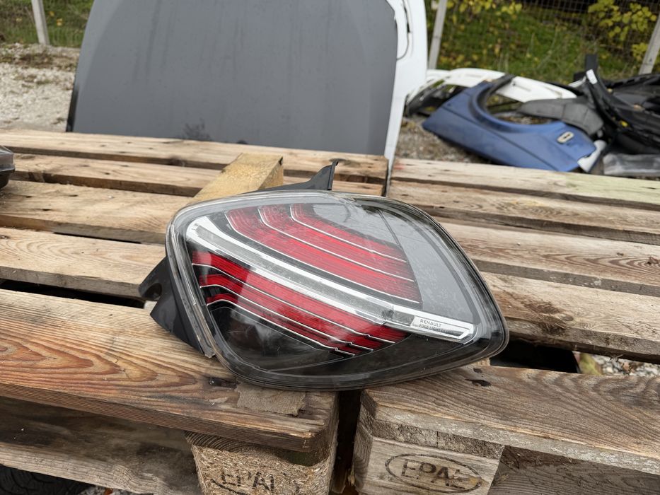 Стоп Renault Zoe