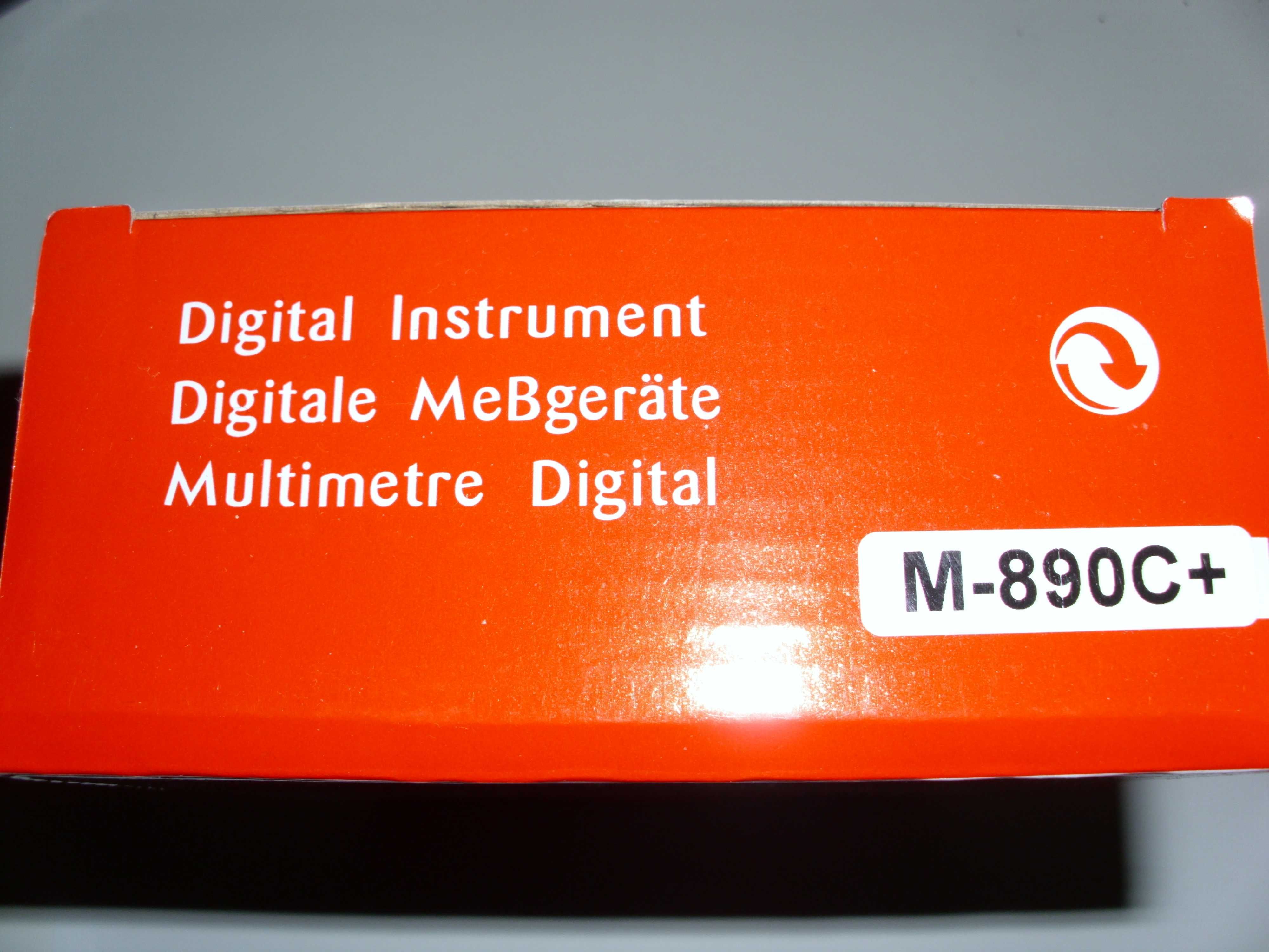 Multimetru digital M890C+, nou, sigilat