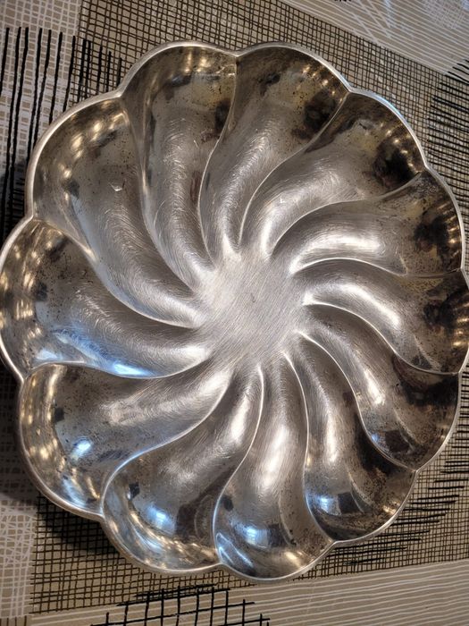 Fructiera din argint masiv