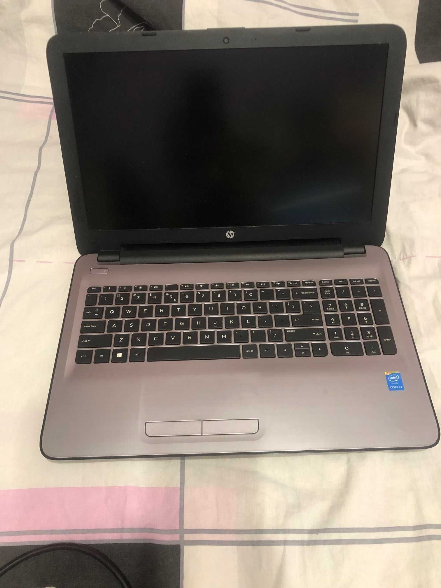 Vand Laptop HP 250 G5 i3_500gb cu windows activat