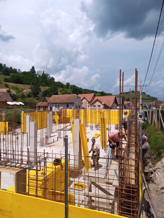 Inchiriem cofraje elevatii