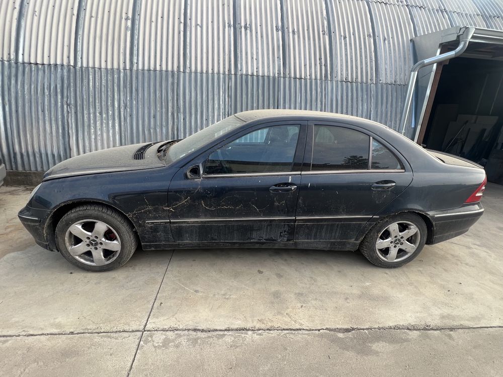 Mercedes C200 НА ЧАСТИ