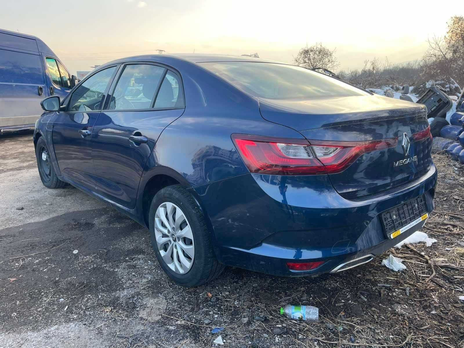 НА ЧАСТИ! Renault Megane IV 4 1.3 TCe 140 кс. Седан 2022 Рено Меган