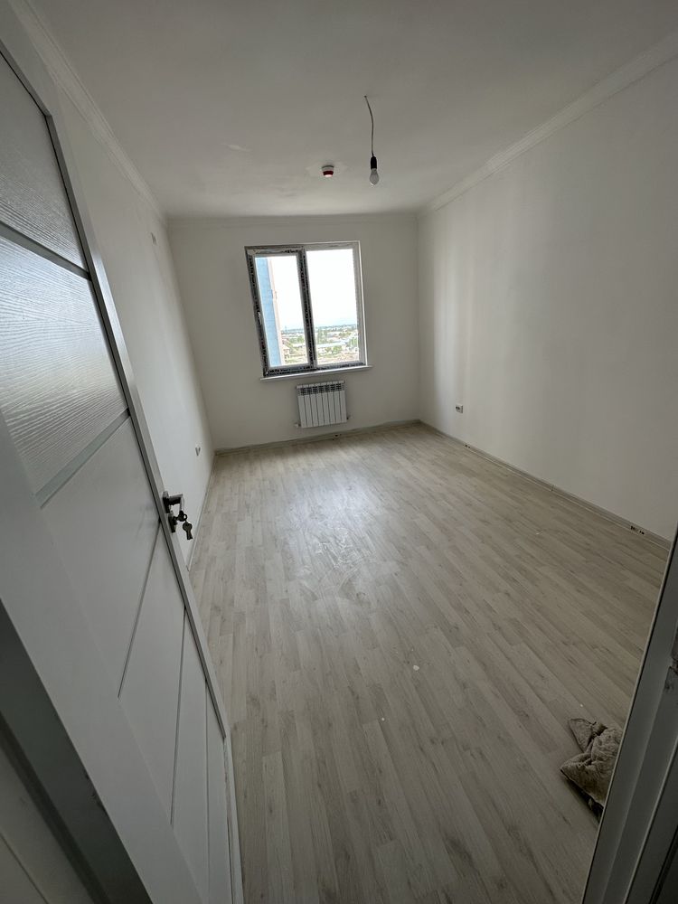 Srochno sotiladi 3 xona 68 kvadratli kvartira
