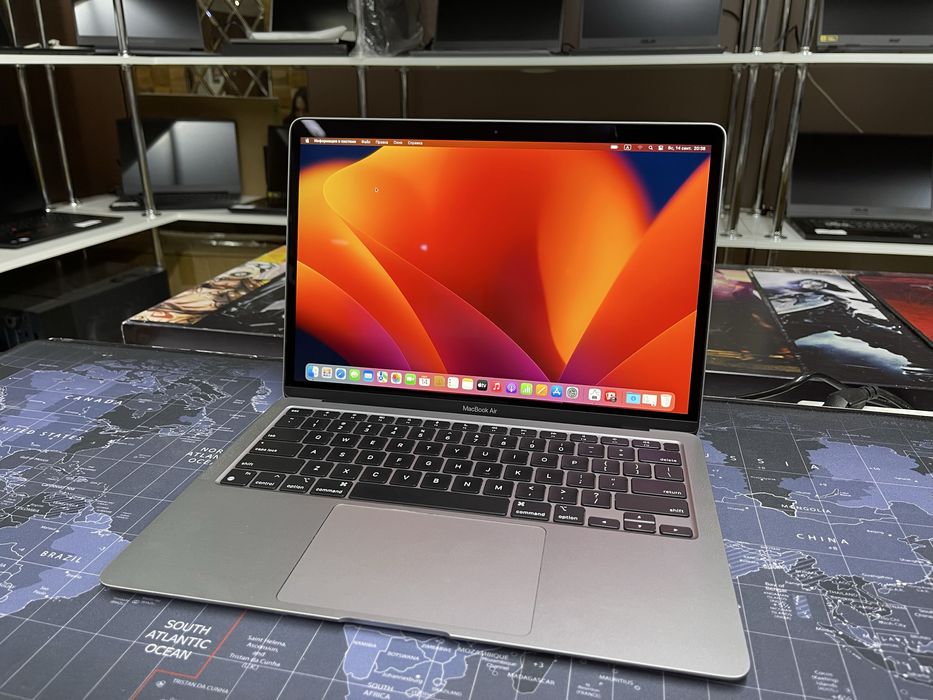 MacBook Air 13 M1 2020/8GB/Ssd256GB