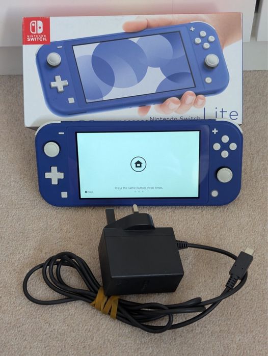 Продам nintendo switch lite
