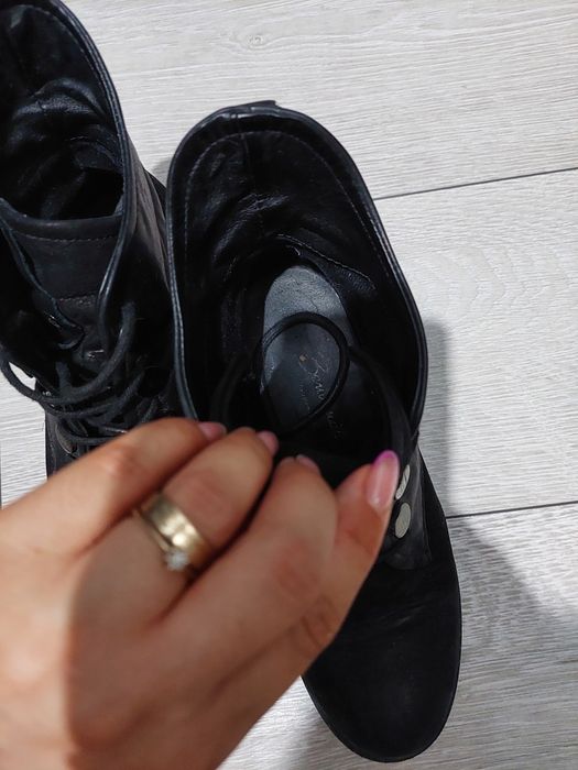 Ghete Benvenuti mărimea 36