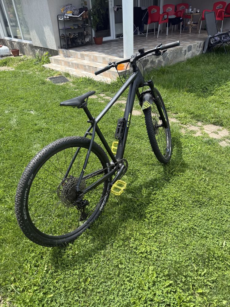 Vand bicicleta cube