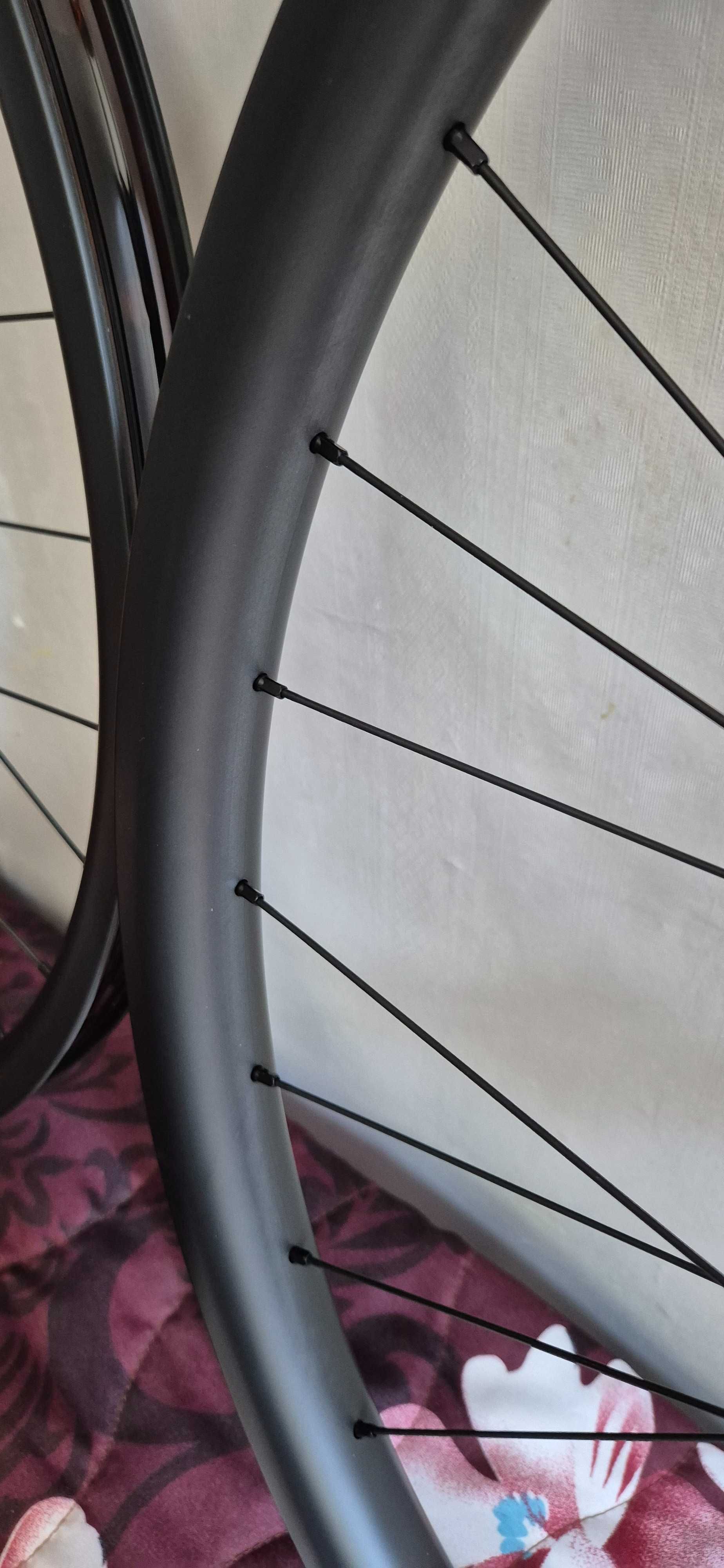 Капли Карбонови, Crankbrothers, Mavic  EDeemax