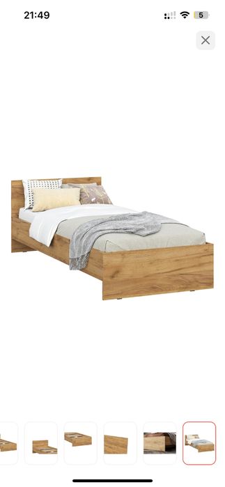 2 односпальные кровати и письменный стол