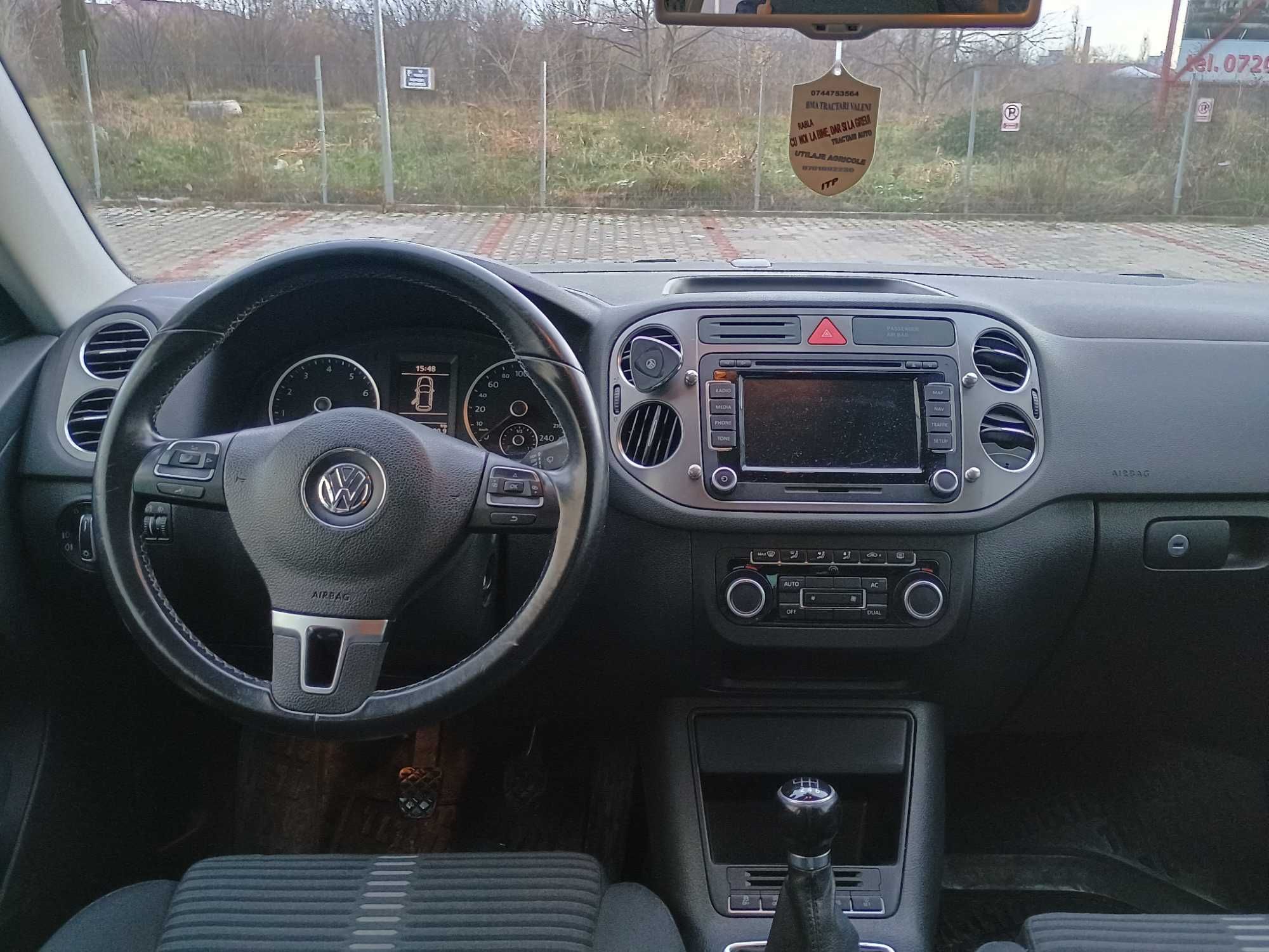 Vând VW Tiguan 2011