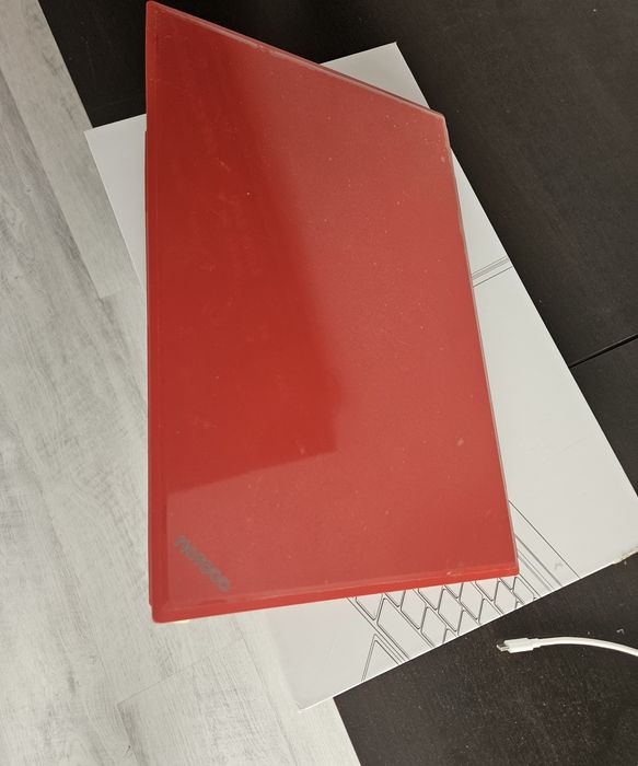 Vând laptop nou/12gb/512 ssd/