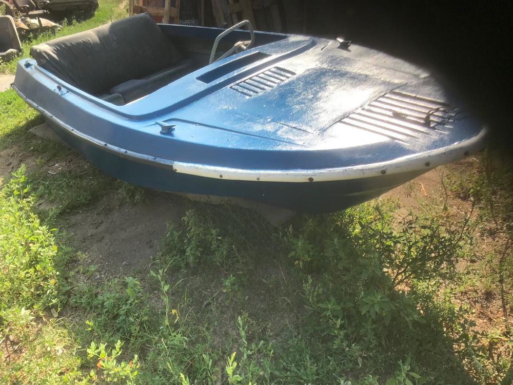 Продам лодку и обменяю