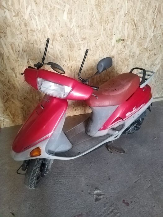 Scuter Honda Bali