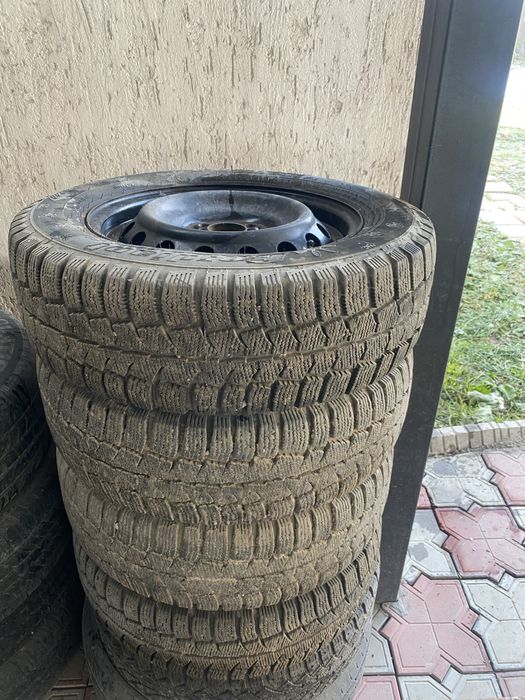 Продам шины с дисками R14