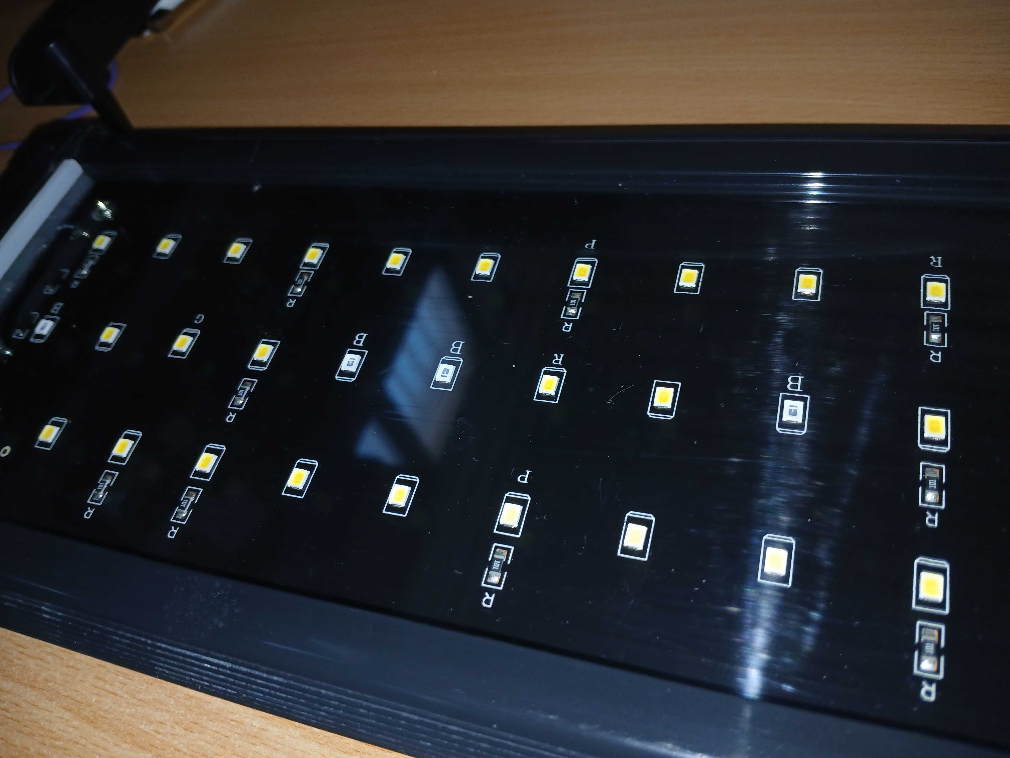 Lumina LED pentru acvariu, 12W, 60-90 cm, Negru