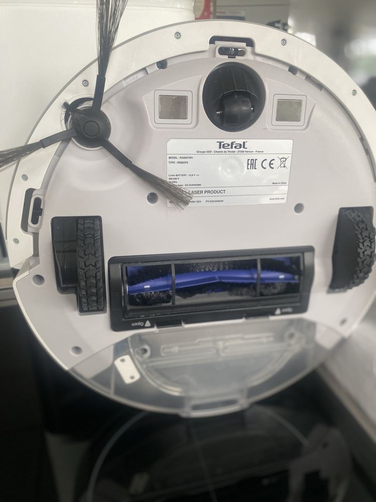 Робот пылесос с базой самоотчистки Tefal Serie75S+