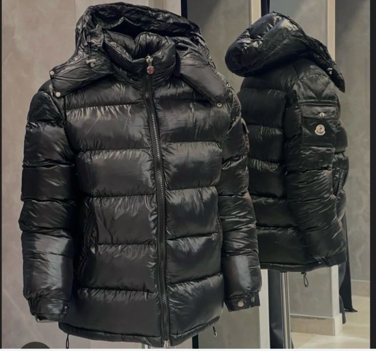 Moncler зимно черно яке