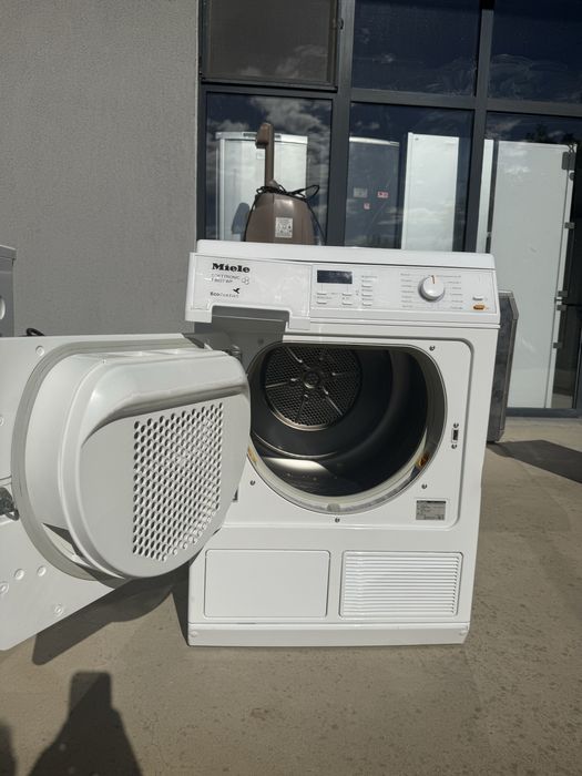 Сушилня Миеле с термопомпа Softtronic T8627