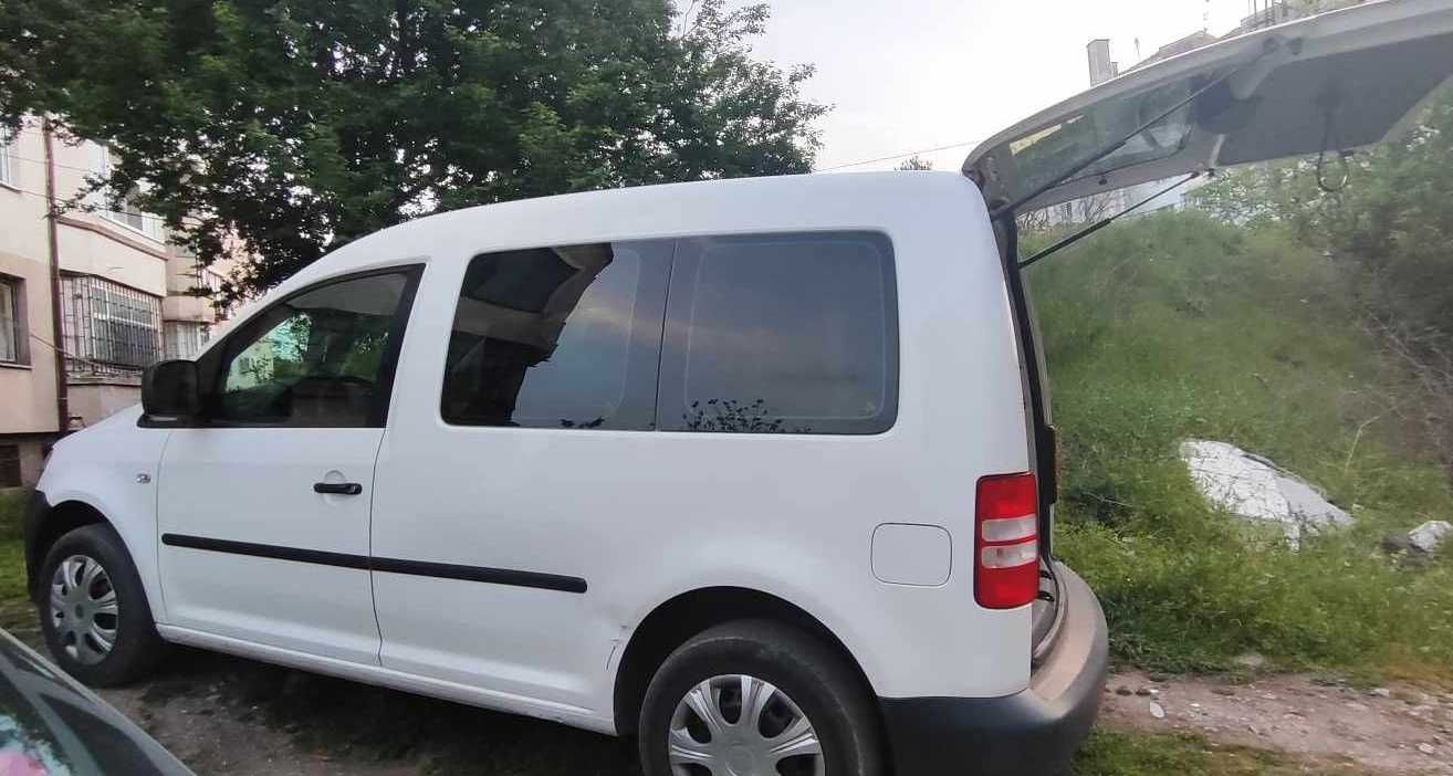 VW caddy фабричен метан бензин + газова уредба