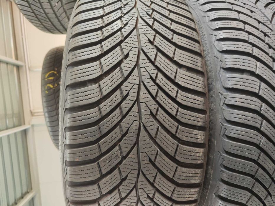 2бр. зимни гуми 225/50/17 Continental