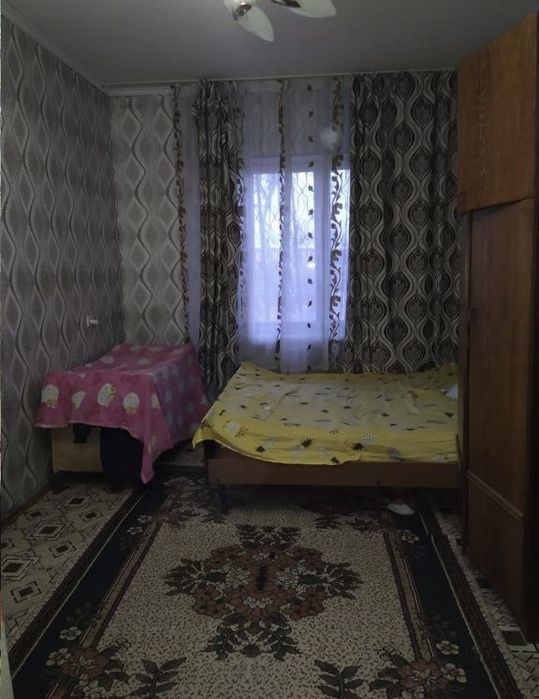 Продаётся 2 ком 8 микрорайон