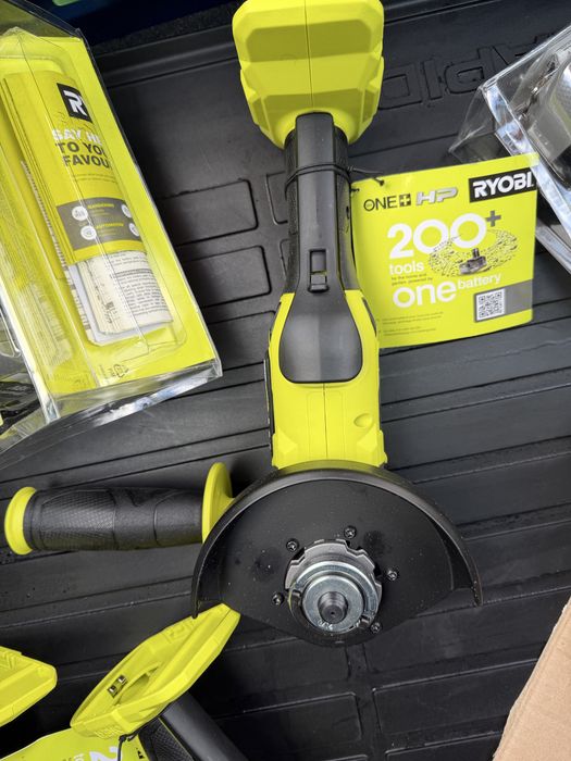 Ryobi-Polizor unghiular 18V ONE+™