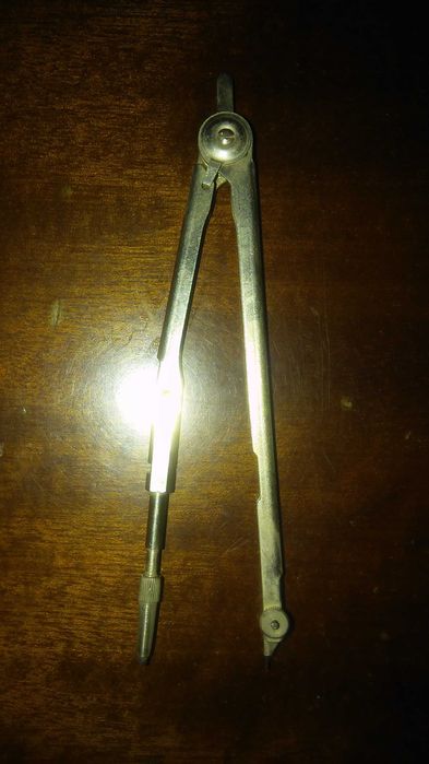 Продам металлический циркуль школьный СССР. Цена окончательная