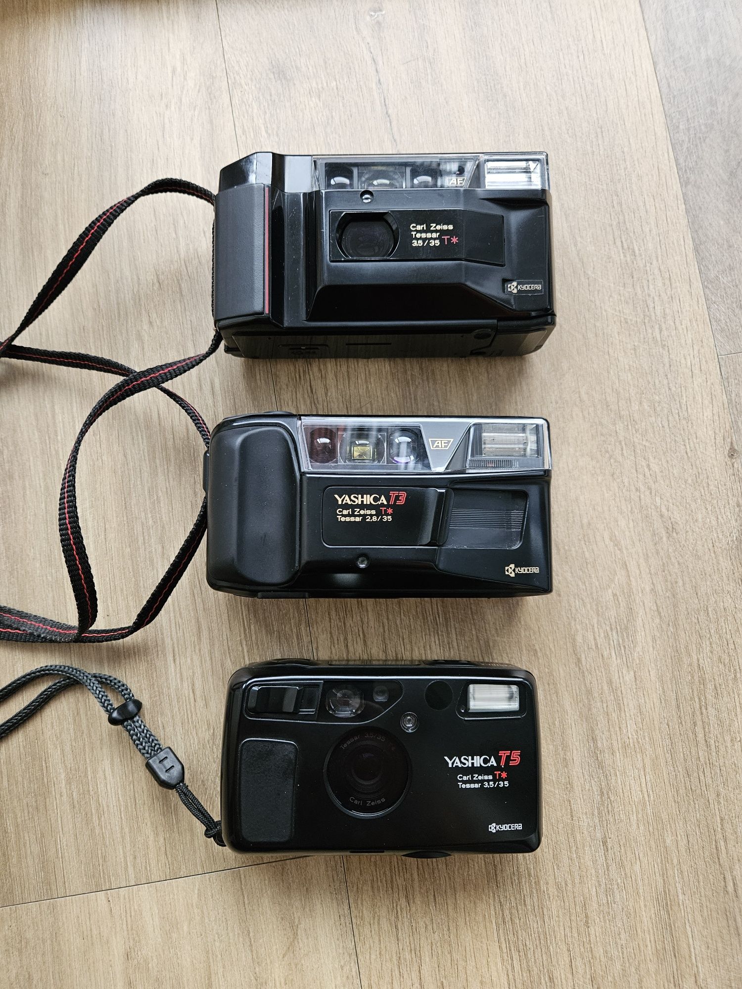 Yashica T2, aparat foto cu film, Carl Zeiss 35mm