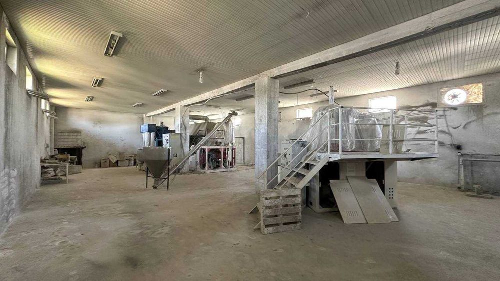 Склад Произв. База Земля 1 га. 5000 кв.м Джами ор-р Таможенные склады