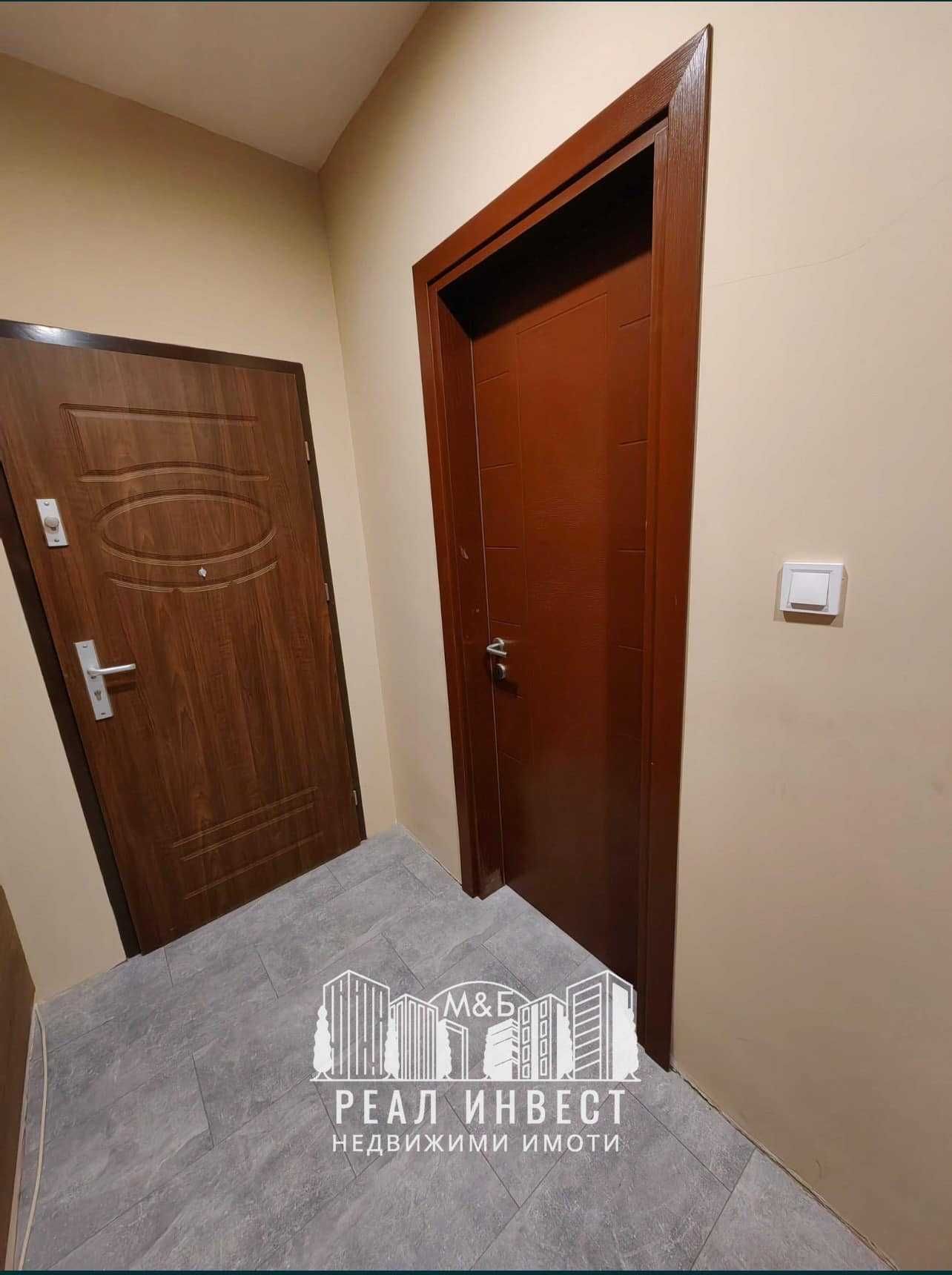 Продавам тристаен тухлен апартамент в грДимитровград