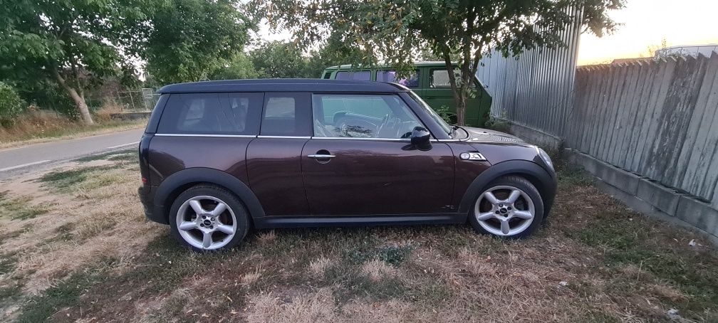 Dezmembrez Mini Cooper Clubman S 1.6 Turbo