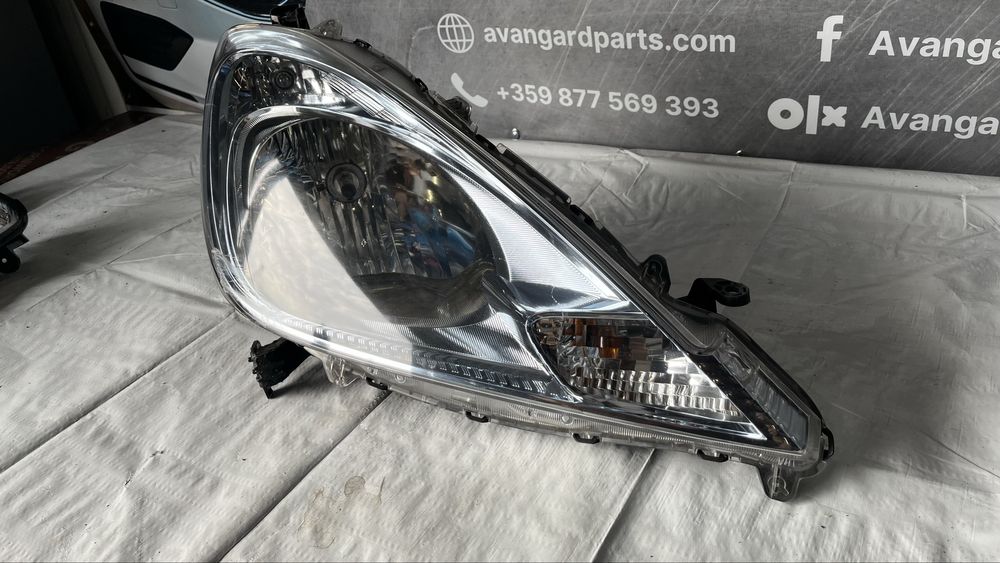 Десен фар Honda Jazz 3 (2011-2015)
