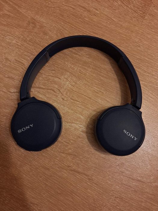 Безжични слушалки Sony WH-CH510.