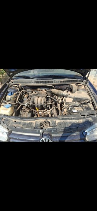 De vanzare, golf 4 1998