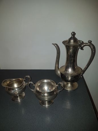 Set ceainic placat argint cu latiera si zaharnita