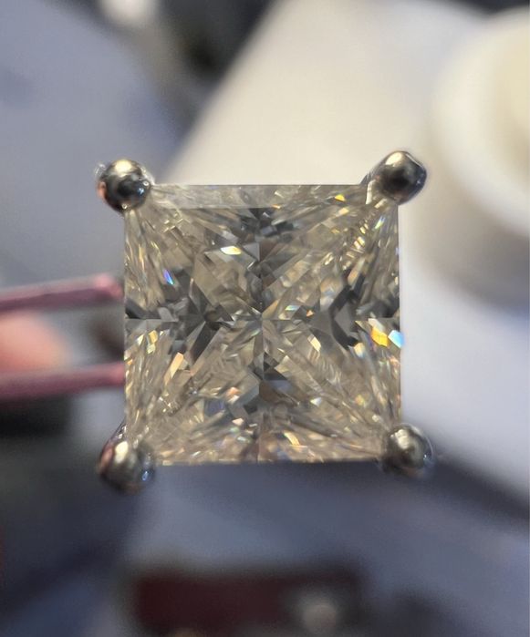 Cercei Princess moissanite 2 carate