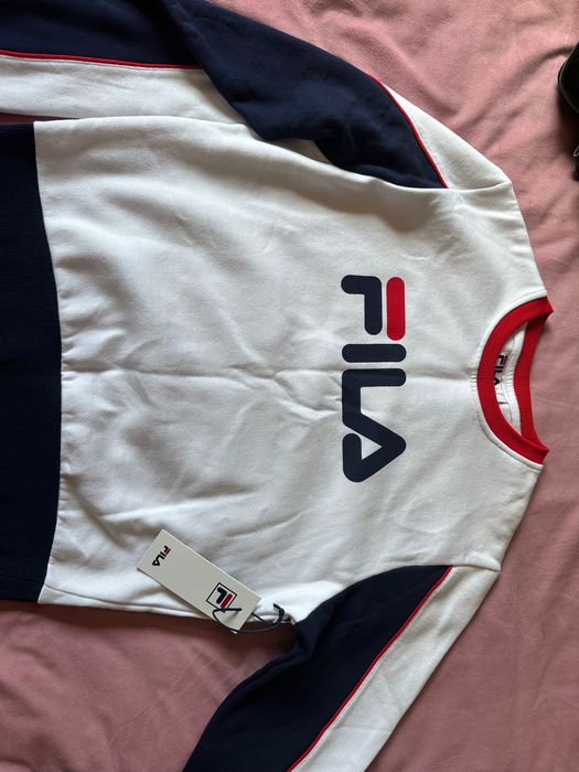 Свитшот для девушки Fila