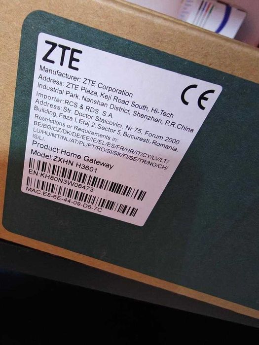 Router Mesh Extender Wi-Fi 6 ZTE H3601P